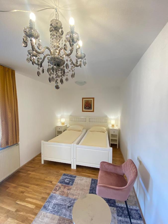 Kunstelj Pension Radovljica Esterno foto