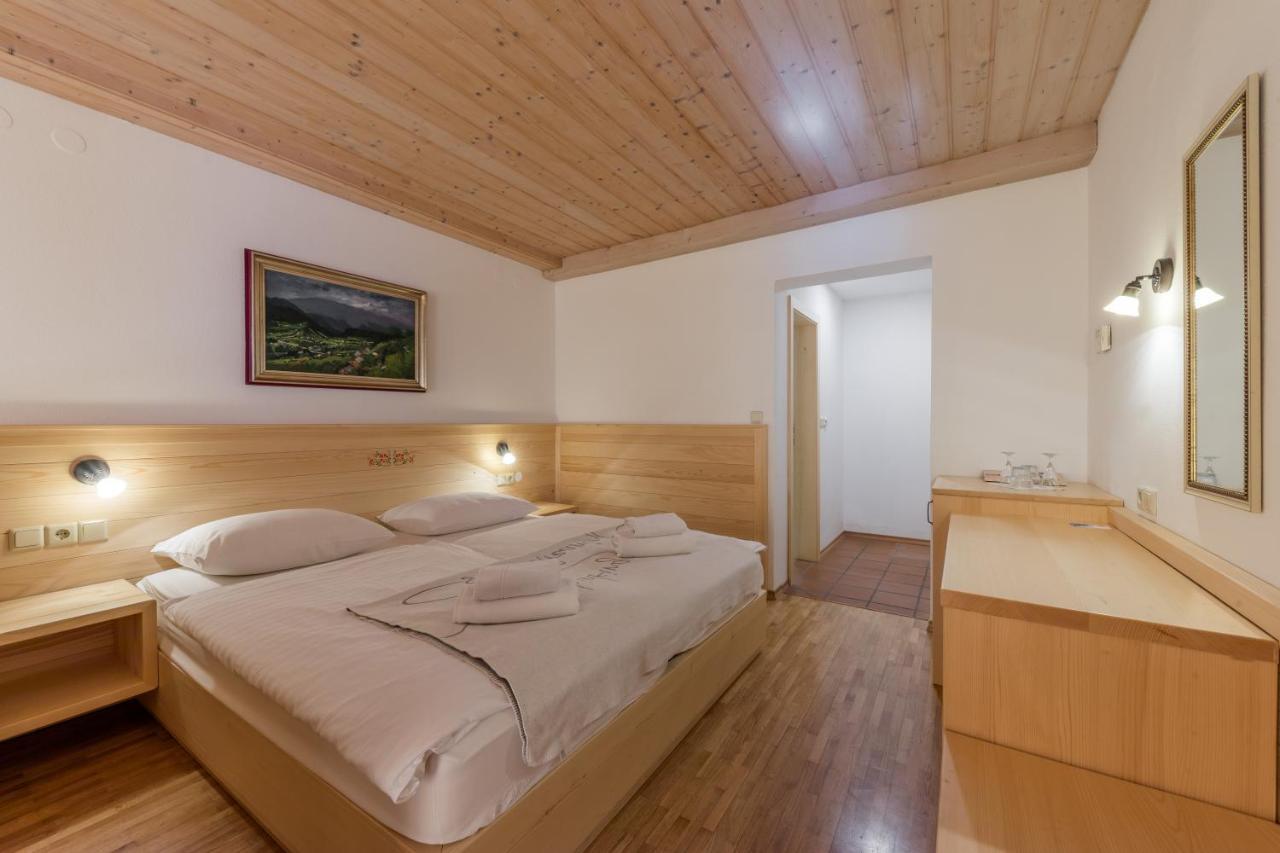 Kunstelj Pension Radovljica Esterno foto