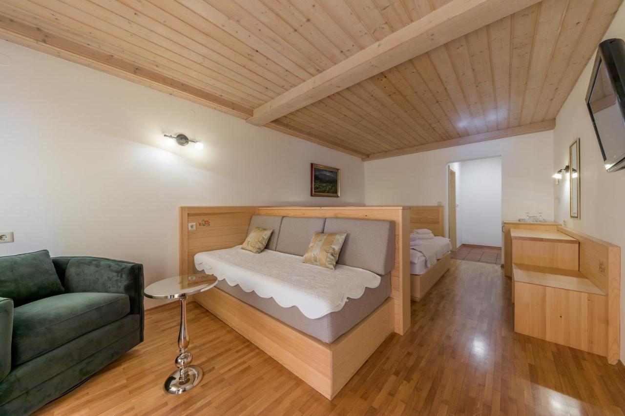 Kunstelj Pension Radovljica Esterno foto