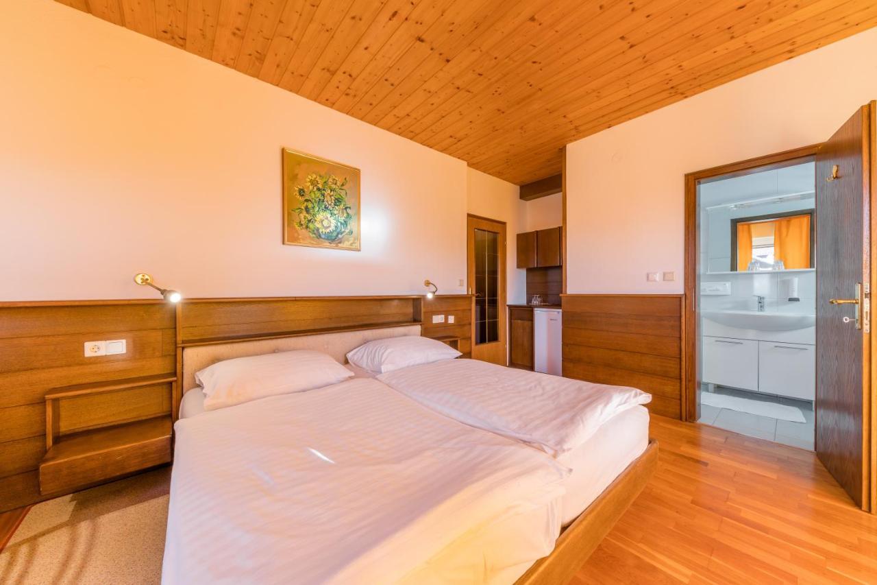 Kunstelj Pension Radovljica Esterno foto